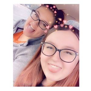 Meet your Posher, Hailey